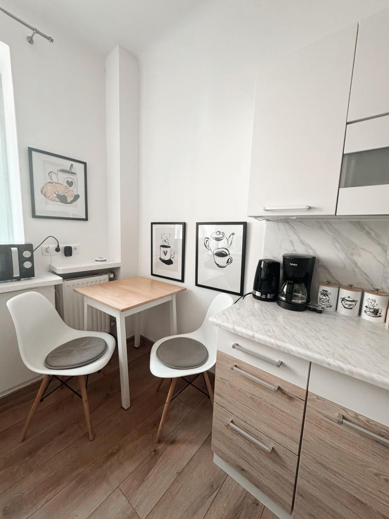 Komfortowy Mokotow Narbutta Metro Pole Mokotowskie 10 Min Od Centrum Apartament