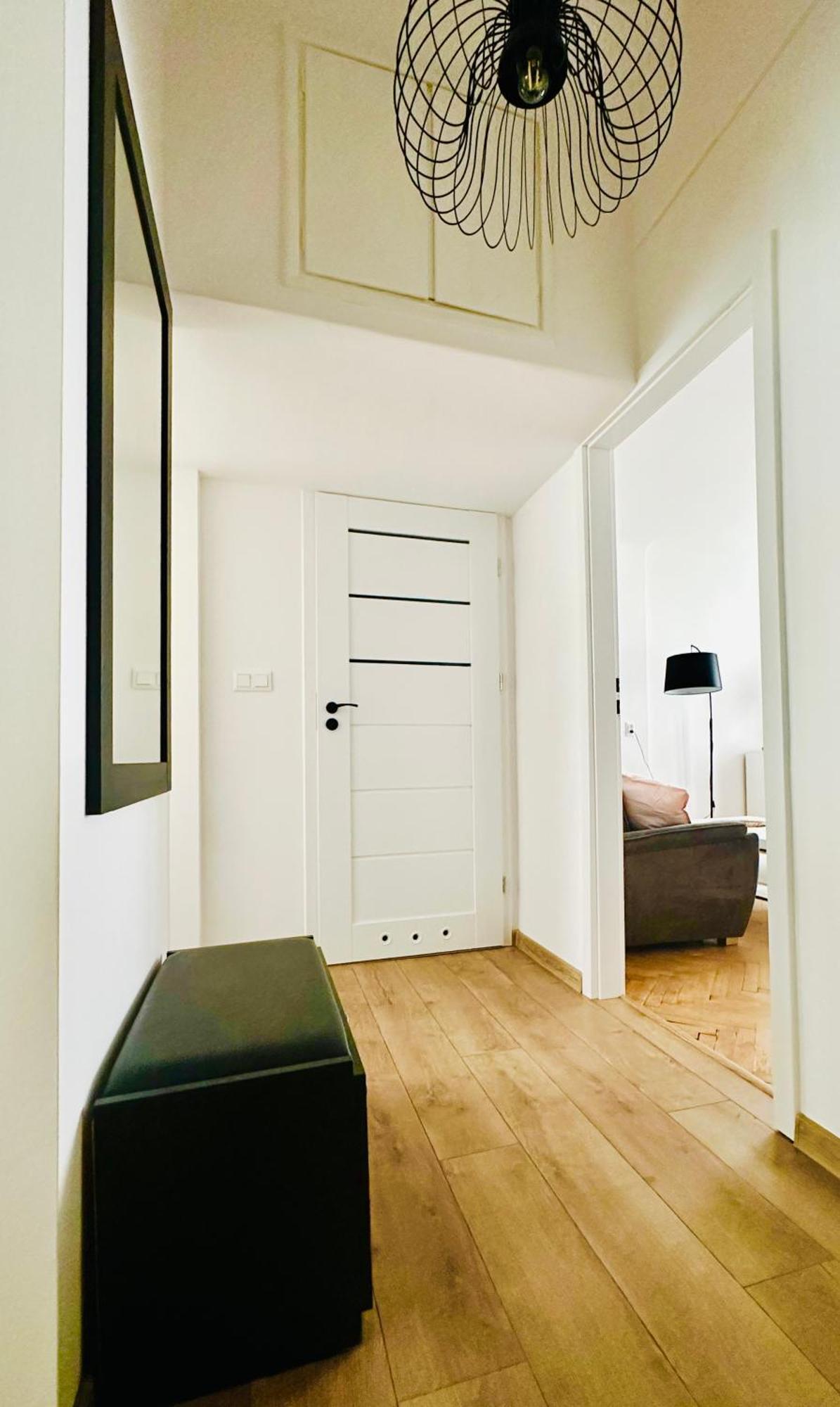 Cosy Mokotow Narbutta Metro Pole Mokotowskie Apartament Warszawa